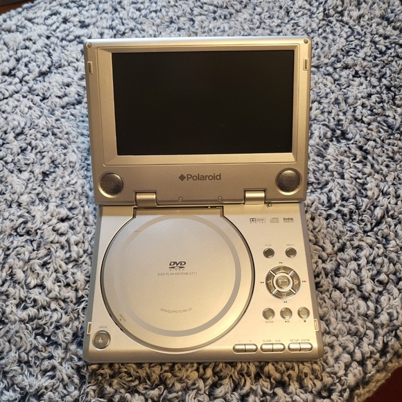 Polaroid Portable Audio & Video Polaroid 7 Portable Dvd Player